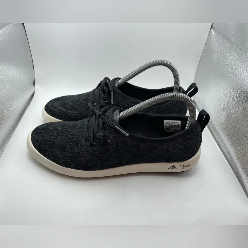 Adidas Parlay women’s black sneakers size 6.5
